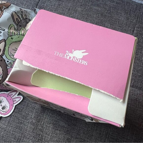 Pop Mart Labubu The Monsters Exciting Macaron Lychee Berry Vinyl Plush - Picture 5 of 7